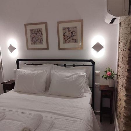 Korina'S Suites Ándros Extérieur photo